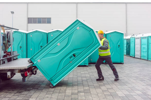 Best Porta potty rental near me  in St Louis Park, MN
