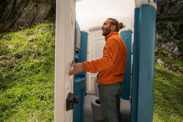 Best Sanitation services for porta potties  in St Louis Park, MN